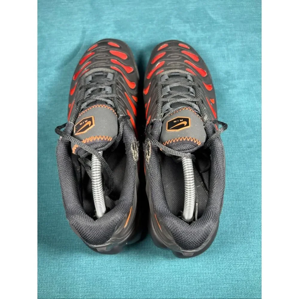 Nike Air Max Plus Drift Black Dragon Red FD4290-010 Men’s Size 9